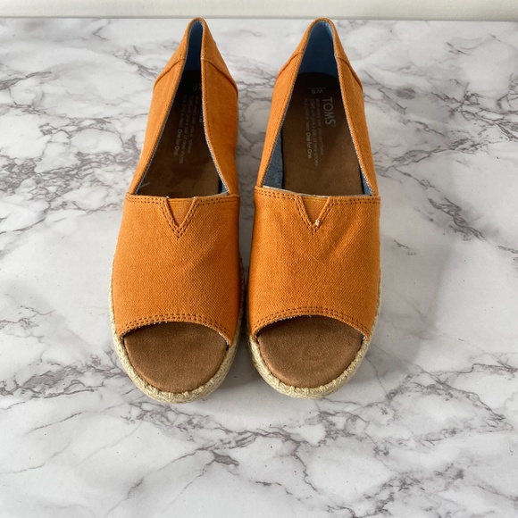 Toms Orange Espadrilles for Women - Picture 1 of 6